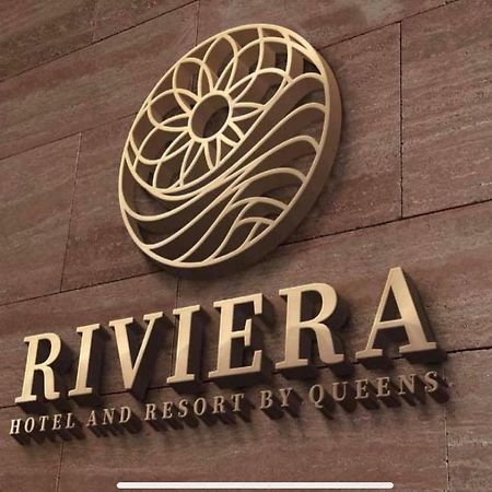 Riviera By Queens Hotel And Resort Gura Văii Dış mekan fotoğraf