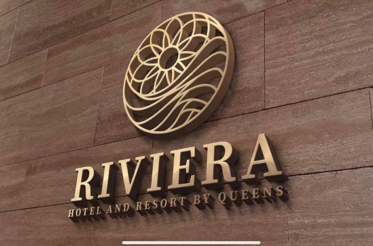 Riviera By Queens Hotel And Resort Gura Văii Dış mekan fotoğraf